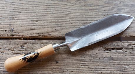 Image of a Sneeboer trowel, one of our hand tools for sale in our shop